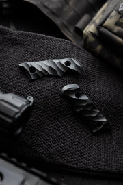 Extra Ringed Tanto Scales