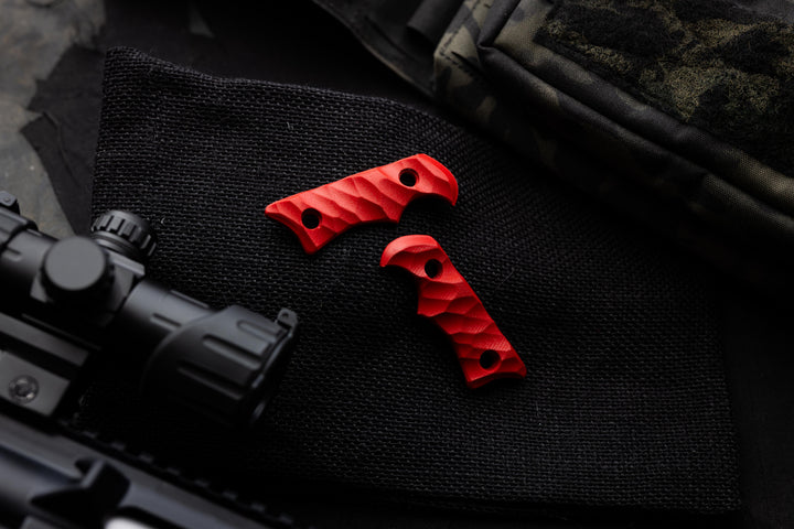 Extra Crimson Ringed Tanto Scales