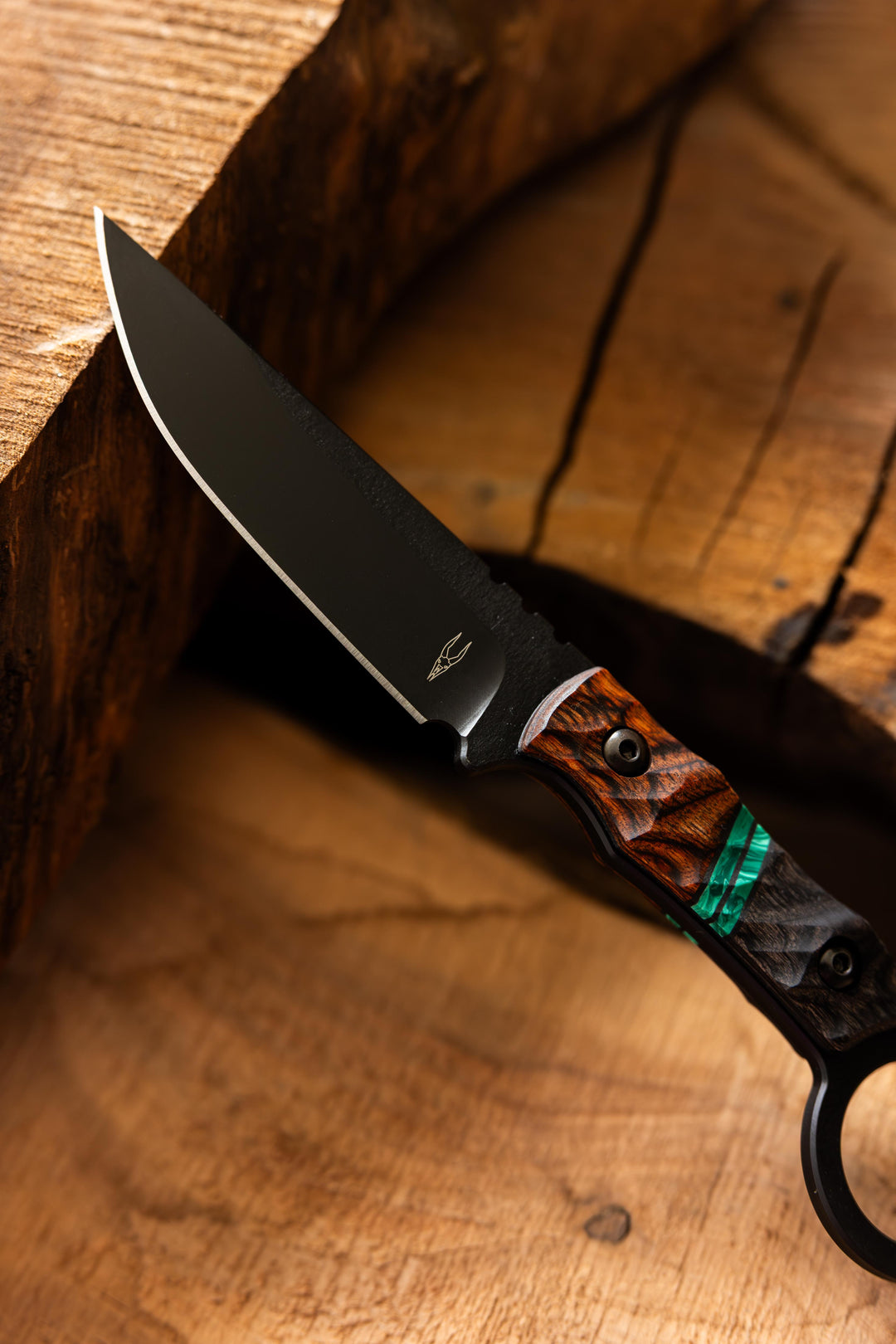 Graphite Black Malachite Ringed Nomad
