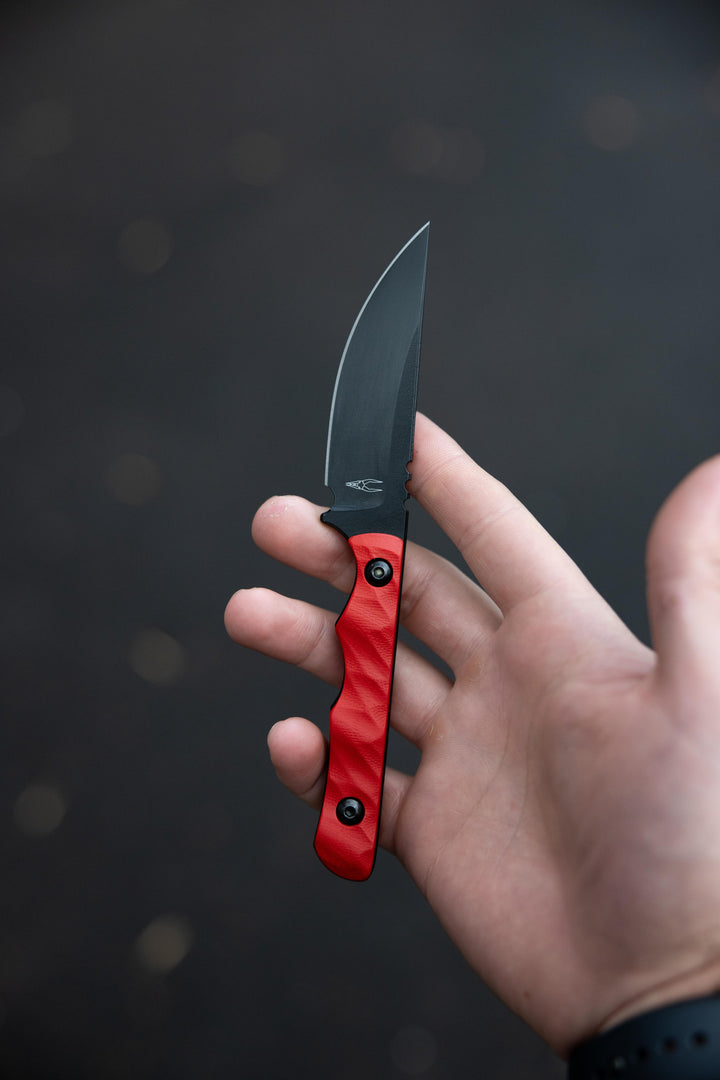 Crimson Straightedge Minimad