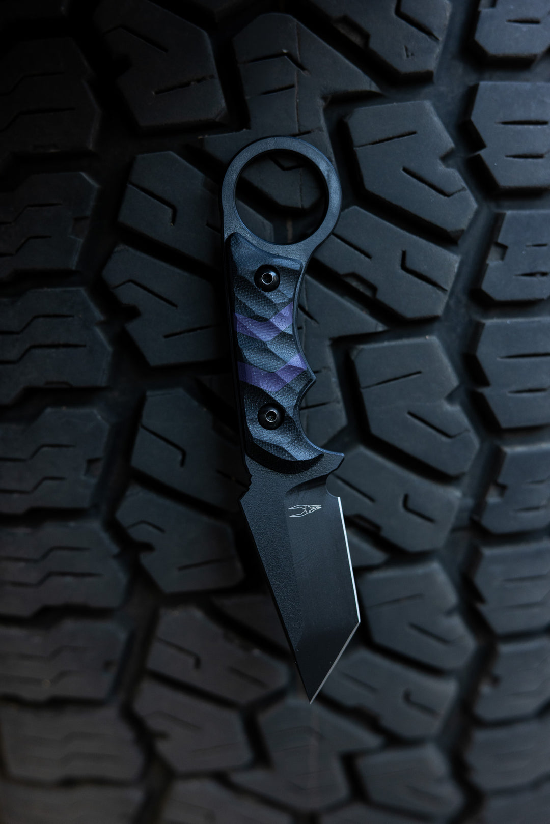 Purple Arrowhead Ringed Tanto