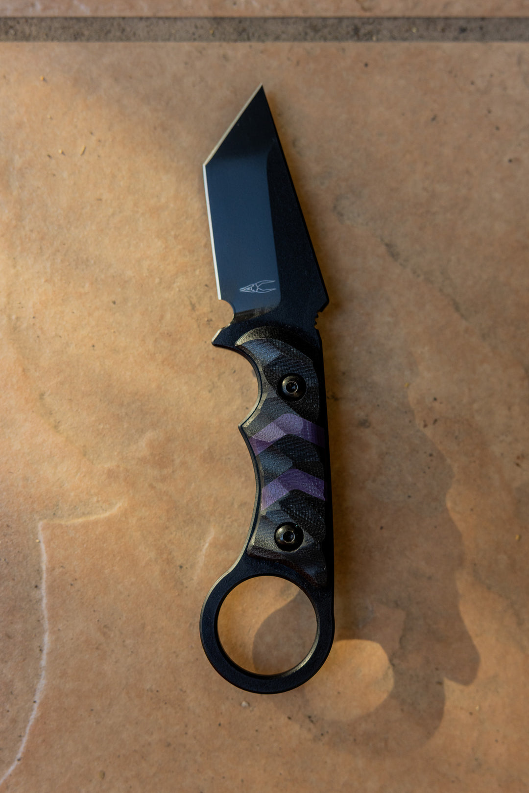 Purple Arrowhead Ringed Tanto