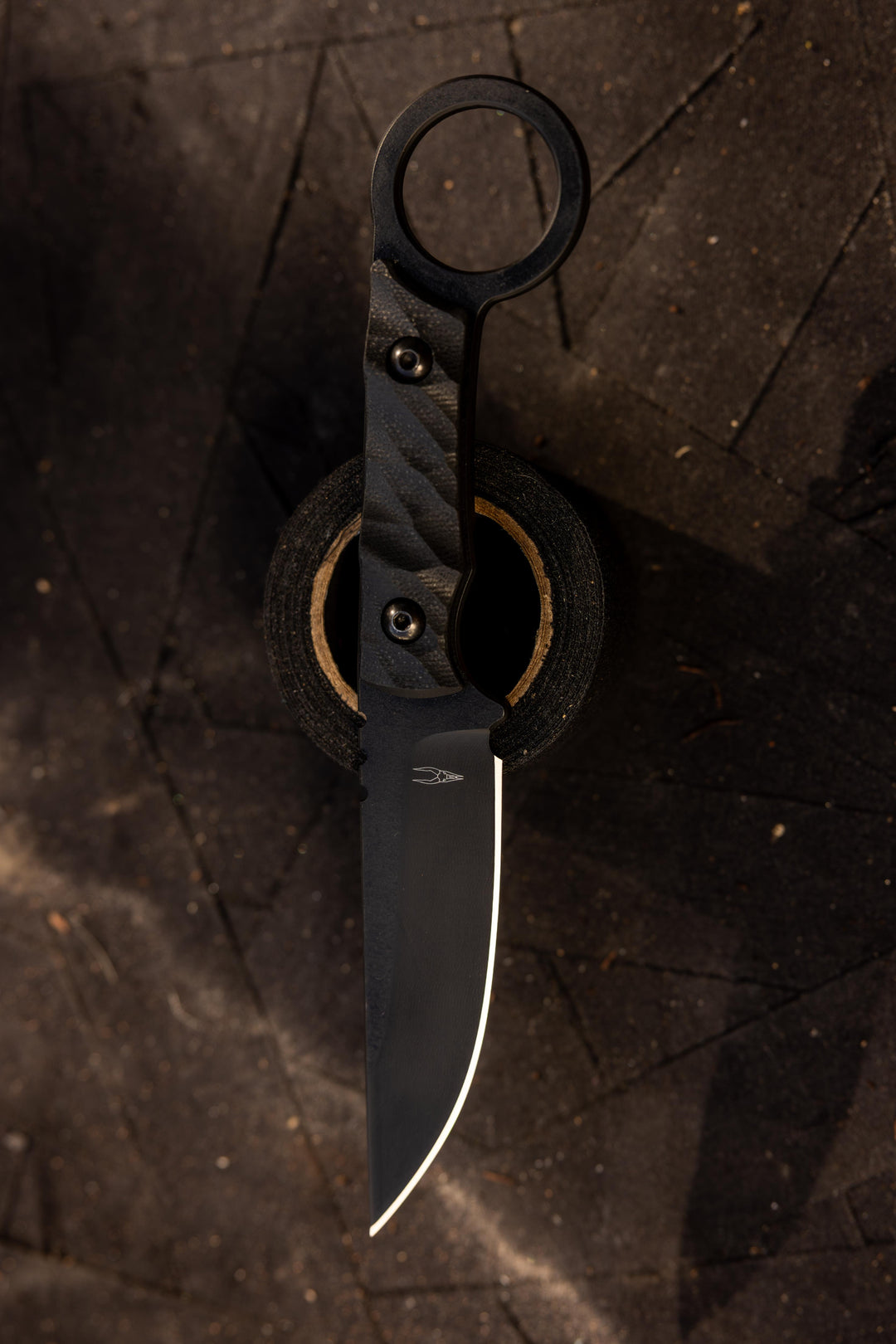 Blacked Out Ringed Nomad
