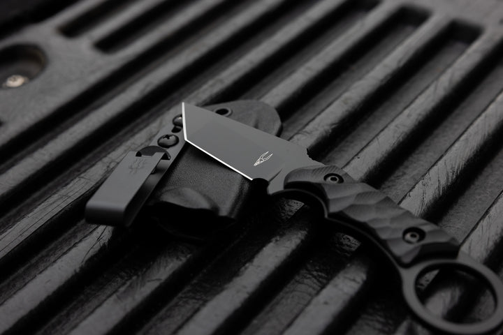 Blacked Out Ringed Tanto