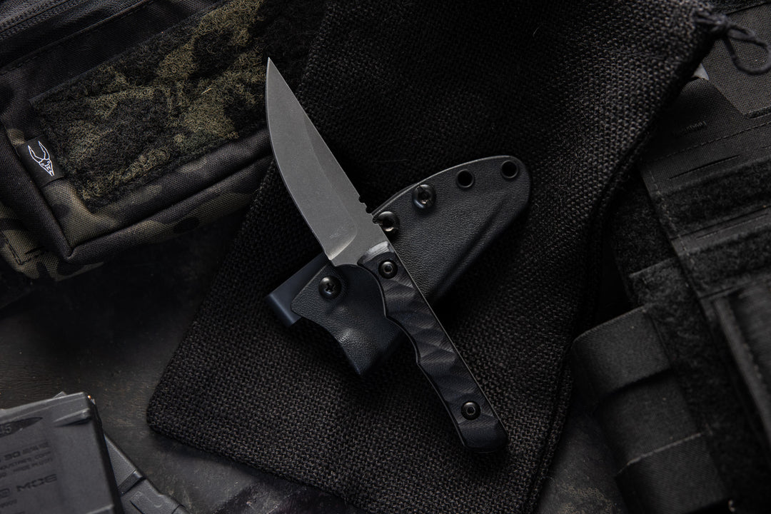 Stonewashed Straightedge Minimad