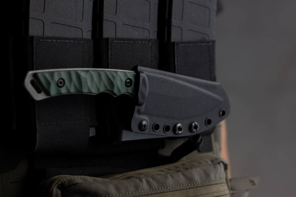 The Magnacut Warlord Stonewashed and attached to chestplate.