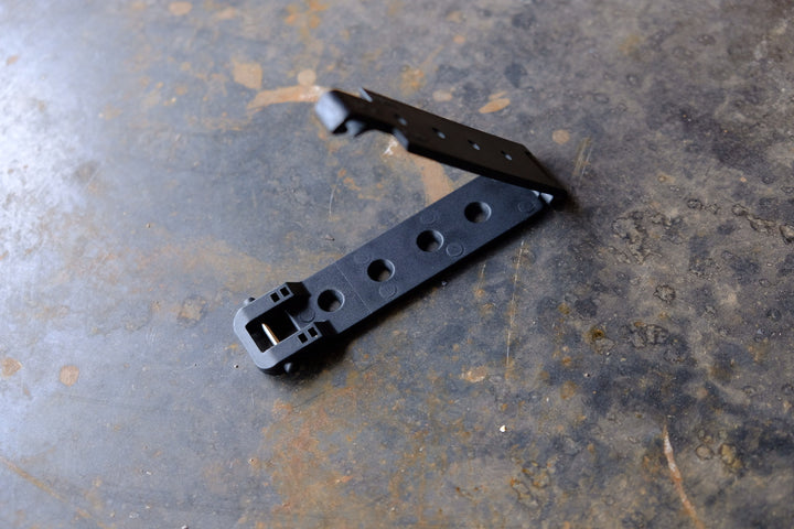 Molle Lock