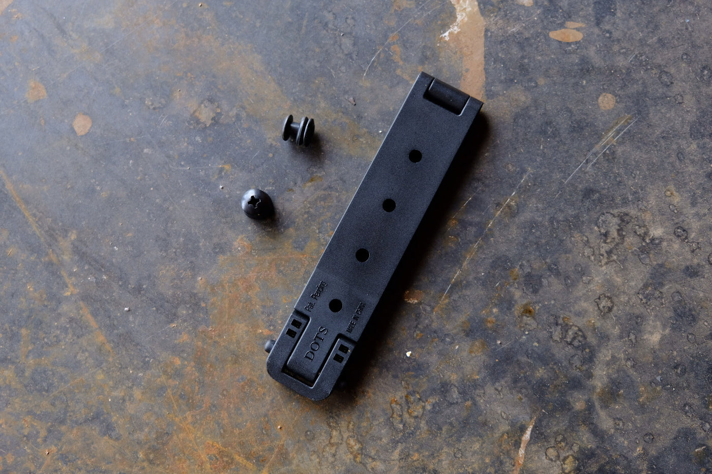 Molle Lock